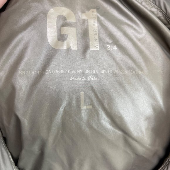 G1 Goods Olive Green Down Filled Nautical Puffer Vest Large - Picture 3 of 4